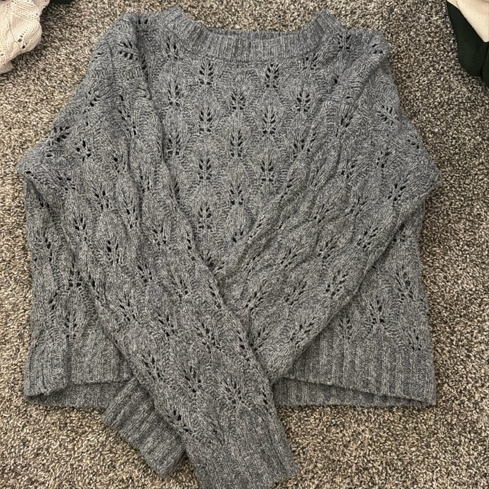 Grey sweater